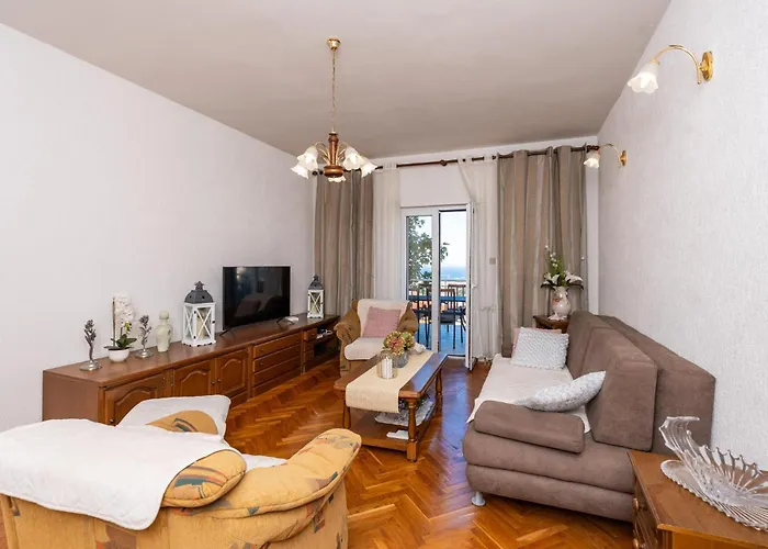 In Apartament Zvekovica